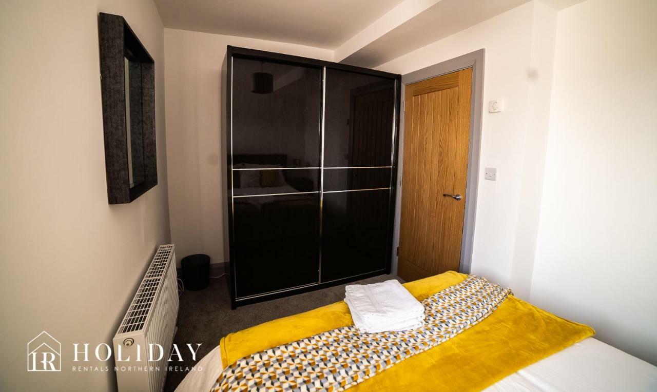 Portrush Penthouseヴィラ エクステリア 写真